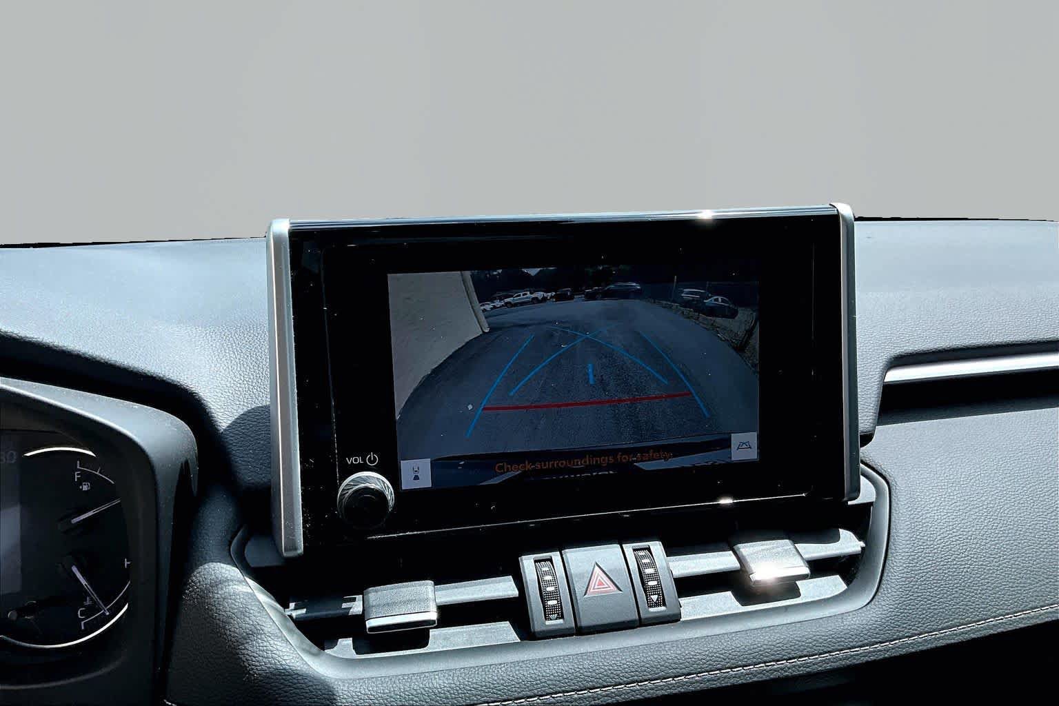 Used 2023 Toyota RAV4 XLE Premium FWD image 27