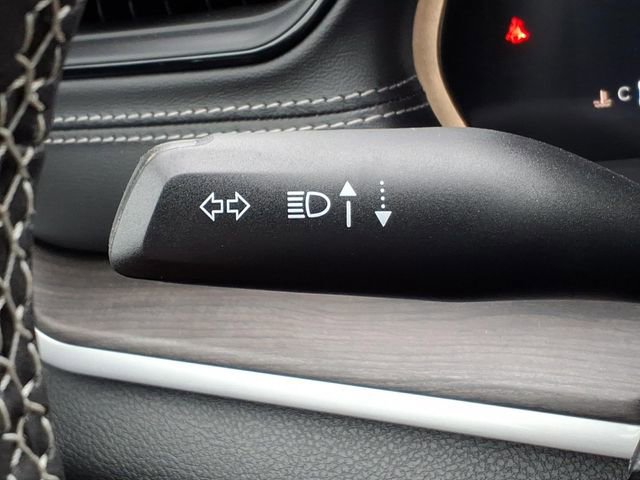 New 2026 Jeep Grand Cherokee Altitude RWD image 25