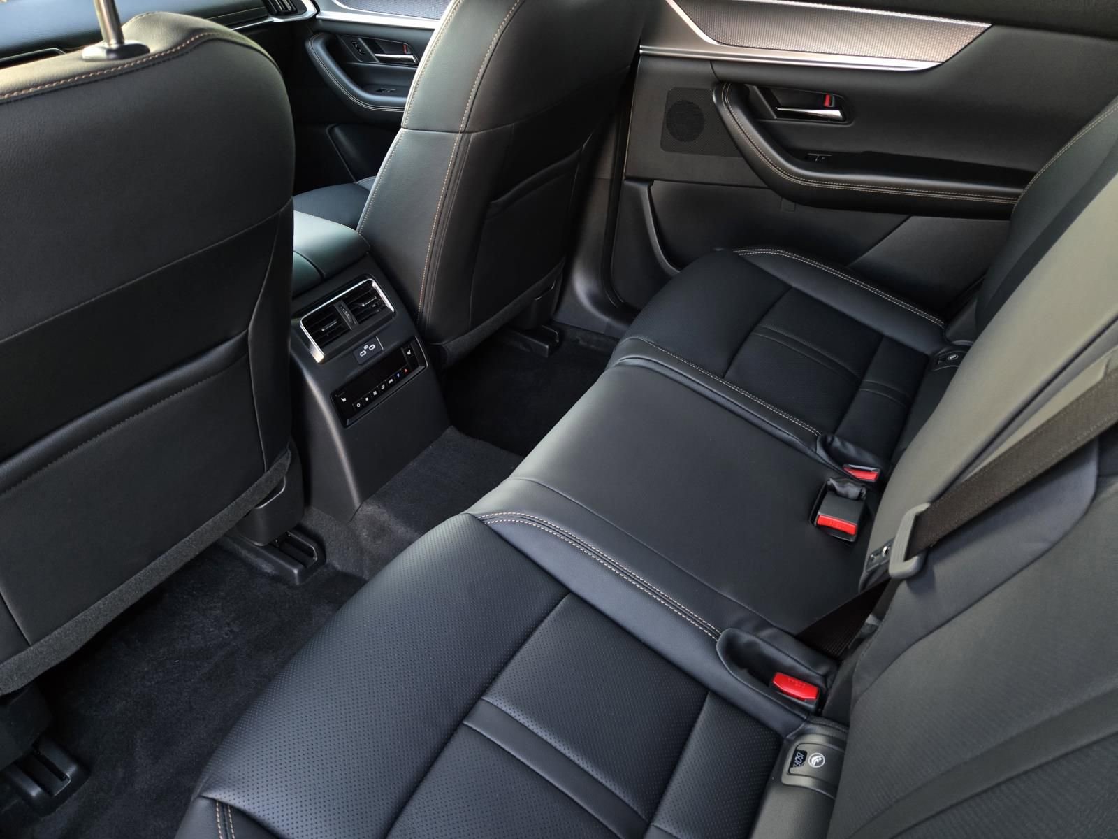 New 2026 MAZDA CX-70 3.3 Turbo w/ Preferred Package image 14