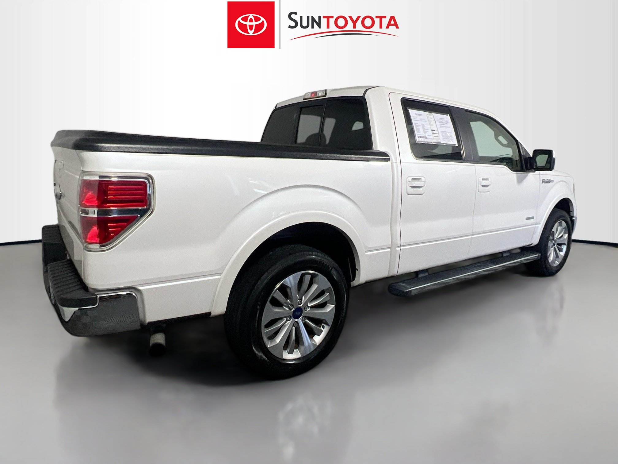 Used 2014 Ford F150 Lariat w/ Equipment Group 501A Mid RWD image 4