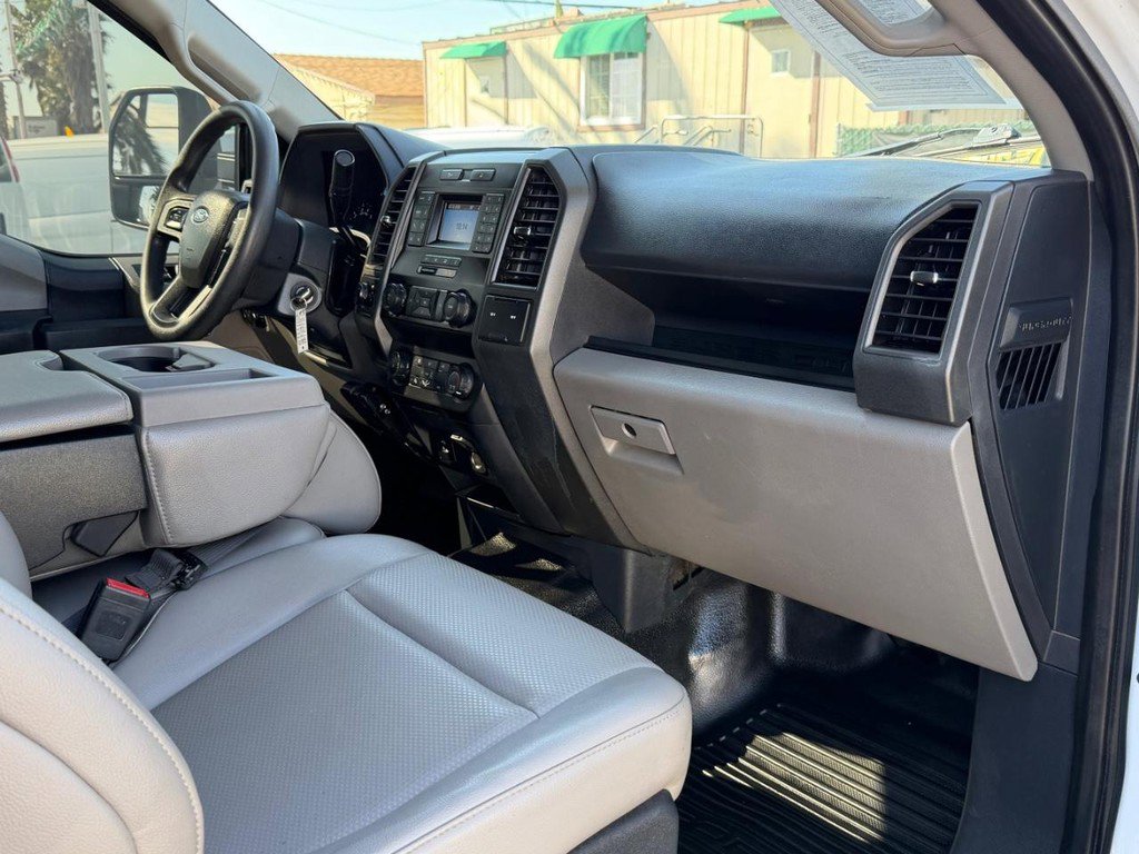 Used 2022 Ford F250 XL w/ Power Equipment Group AWD/4WD image 20