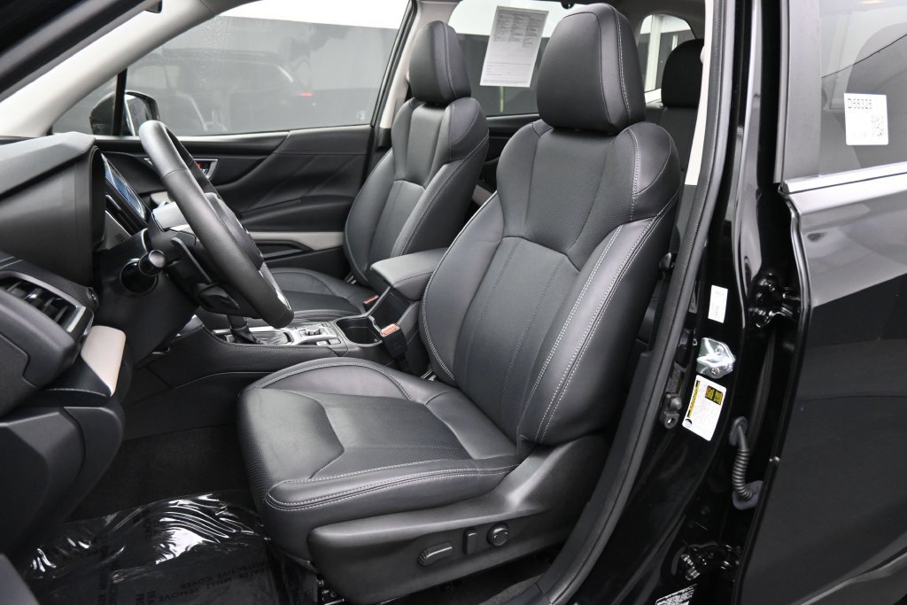 Used 2024 Subaru Forester Limited AWD/4WD image 16