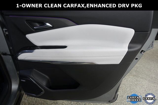 Used 2024 Chevrolet Traverse RS FWD image 26