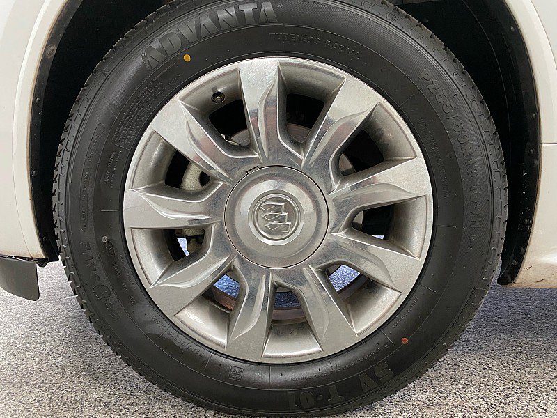 Used 2016 Buick Enclave Premium w/ Trailering Package image 23