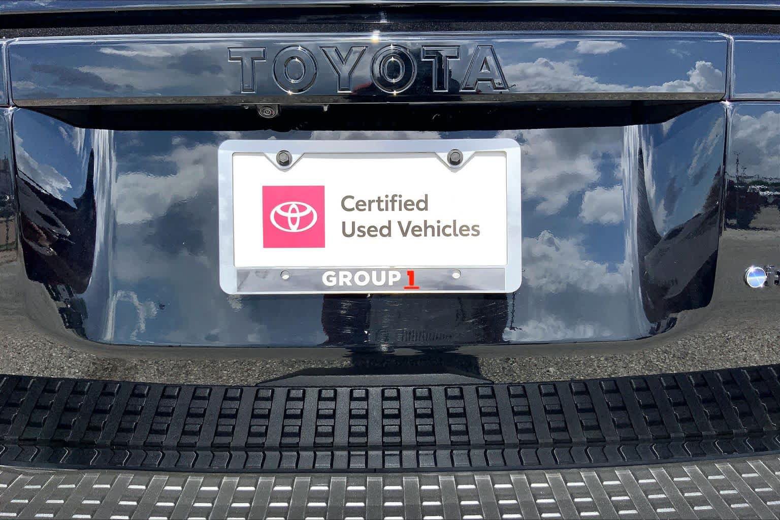Used 2026 Toyota Land Cruiser w/ Premium Package AWD/4WD image 10