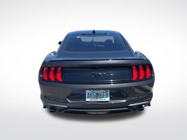 Used 2022 Ford Mustang Coupe w/ Black Accent Package RWD image 6