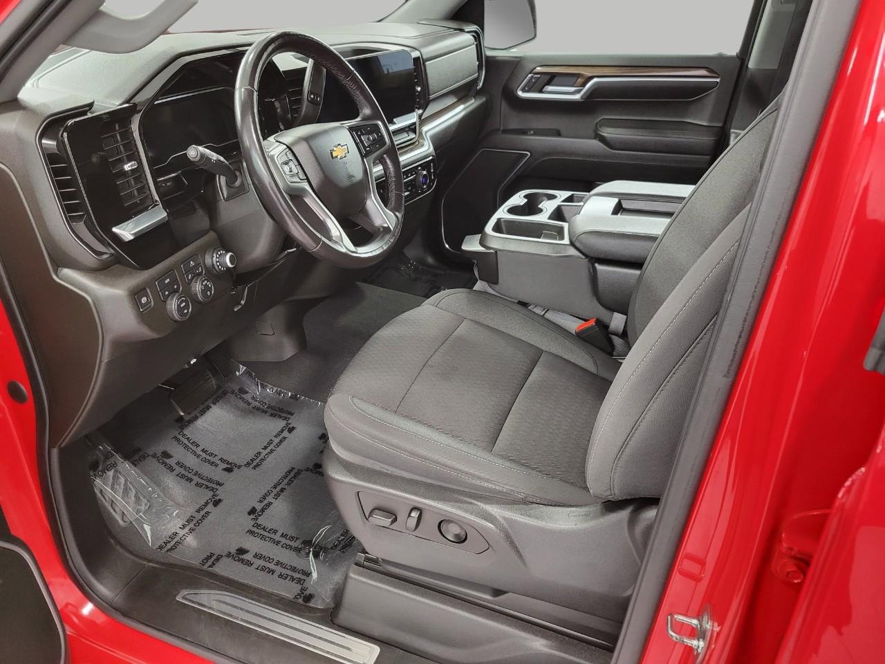 Used 2022 Chevrolet Silverado 1500 LT image 9