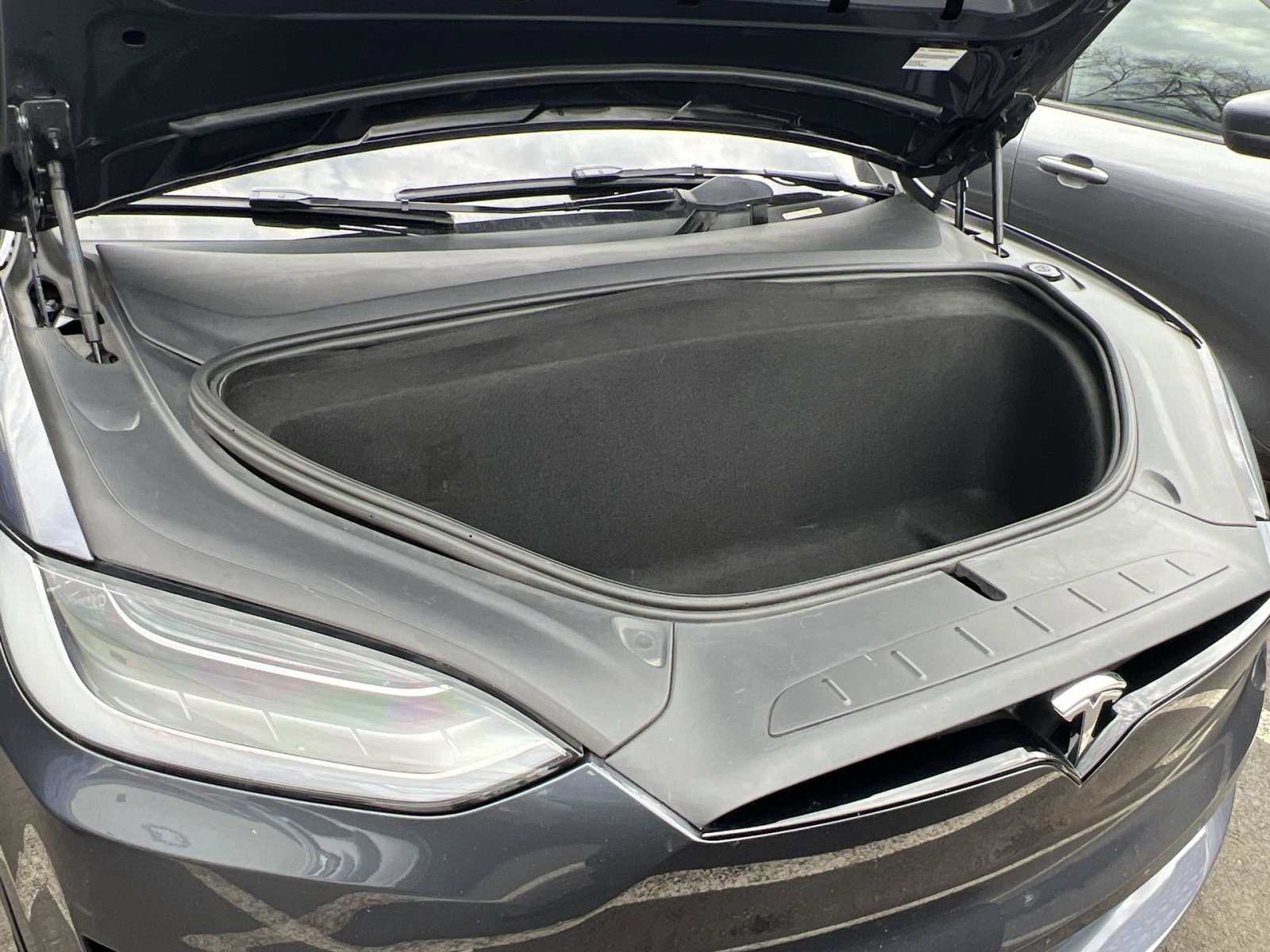 Used 2023 Tesla Model X Plaid image 26