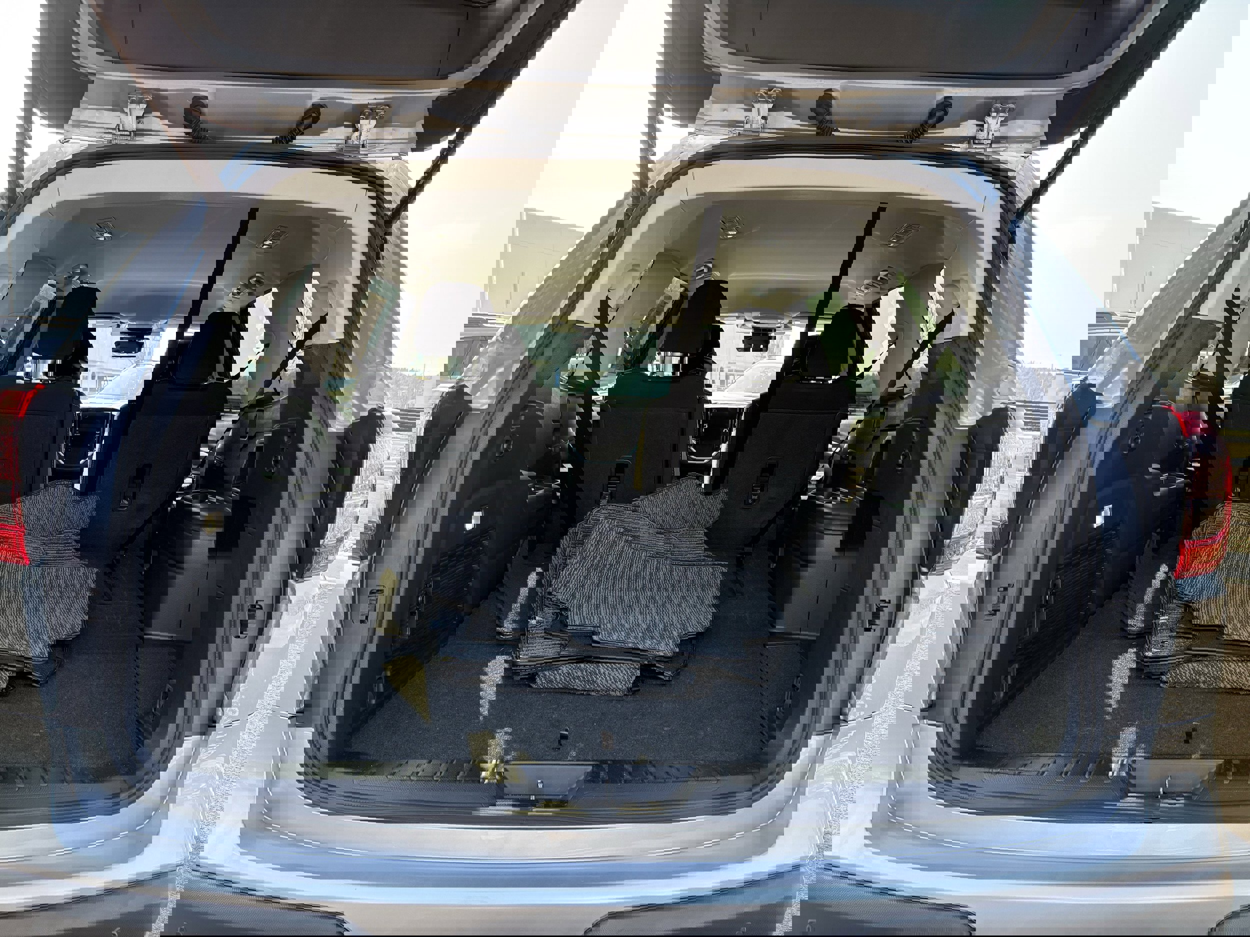 Certified 2025 Subaru Ascent Premium image 12