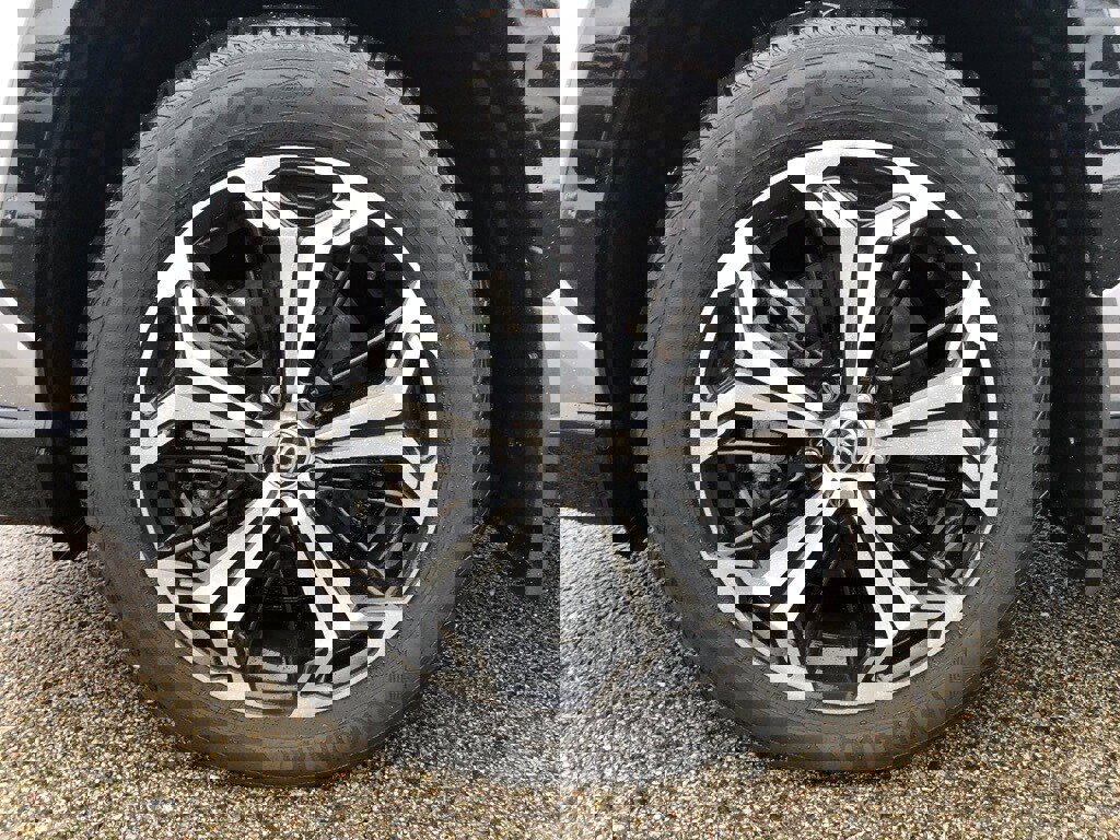 Used 2023 Toyota RAV4 XSE w/ Weather Package image 9