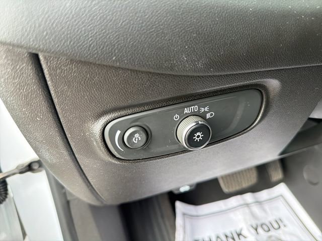 Used 2022 Chevrolet Equinox RS image 24