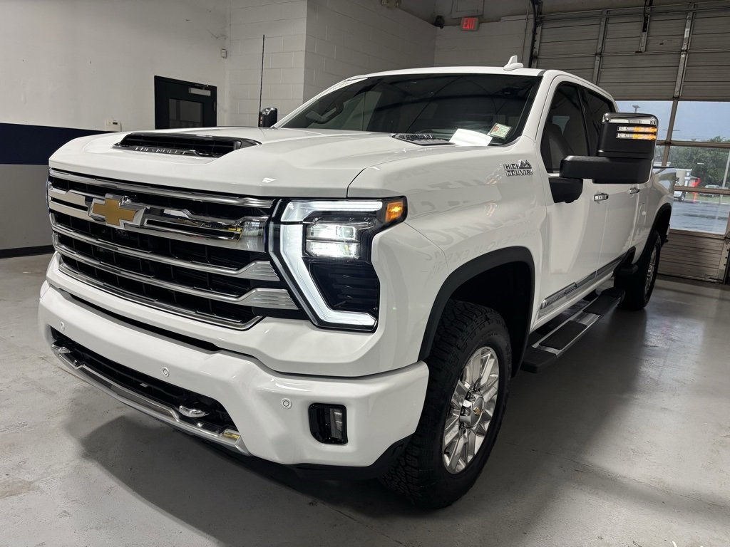 New 2025 Chevrolet Silverado 3500 High Country w/ Technology Package image 35