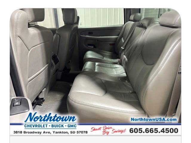 Used 2007 Chevrolet Silverado 2500 LT w/ Heavy-Duty Power Package image 23