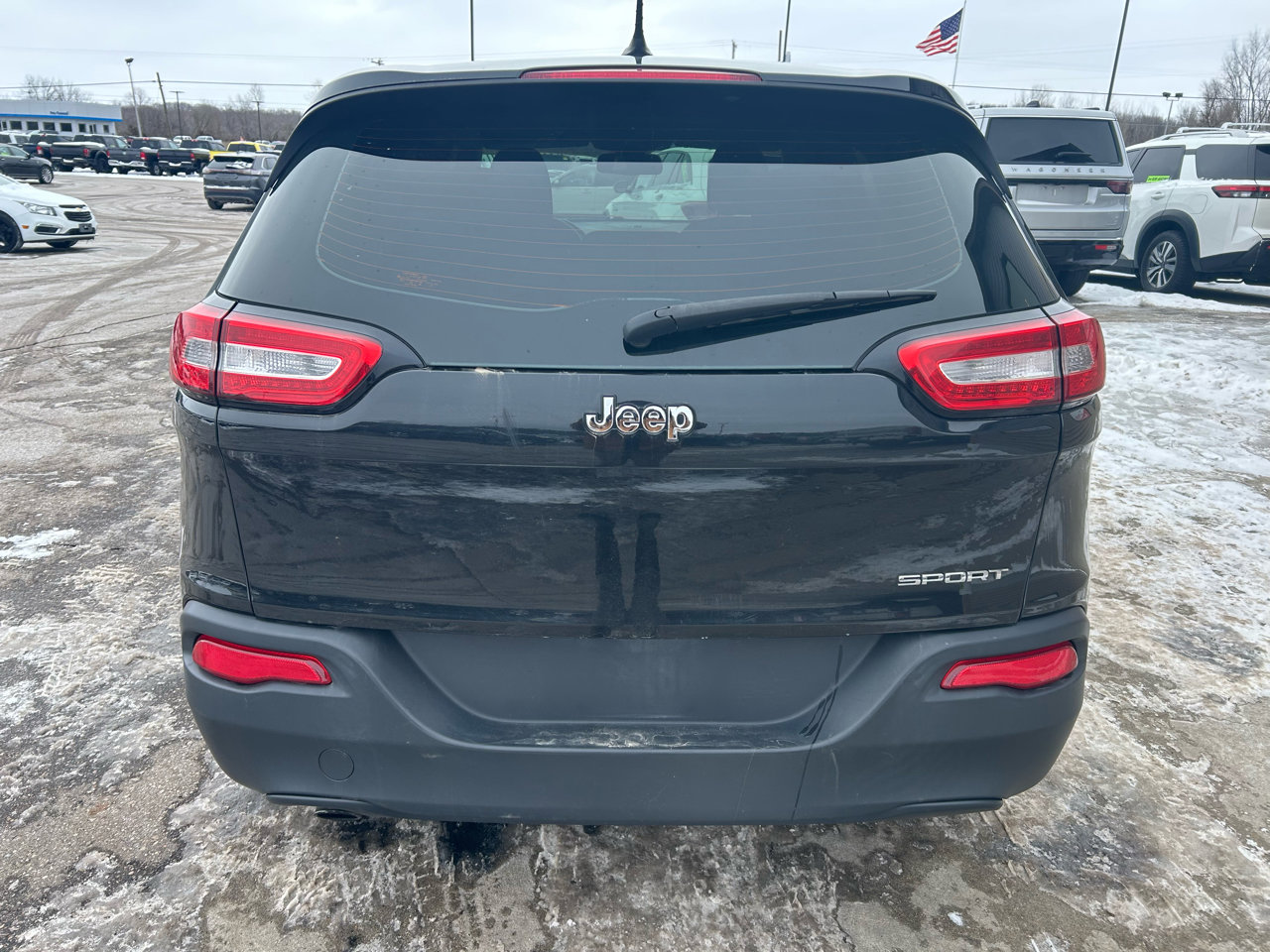 Used 2014 Jeep Cherokee Sport image 6