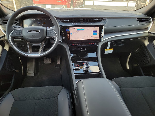 New 2027 Jeep Grand Cherokee Altitude AWD/4WD image 9