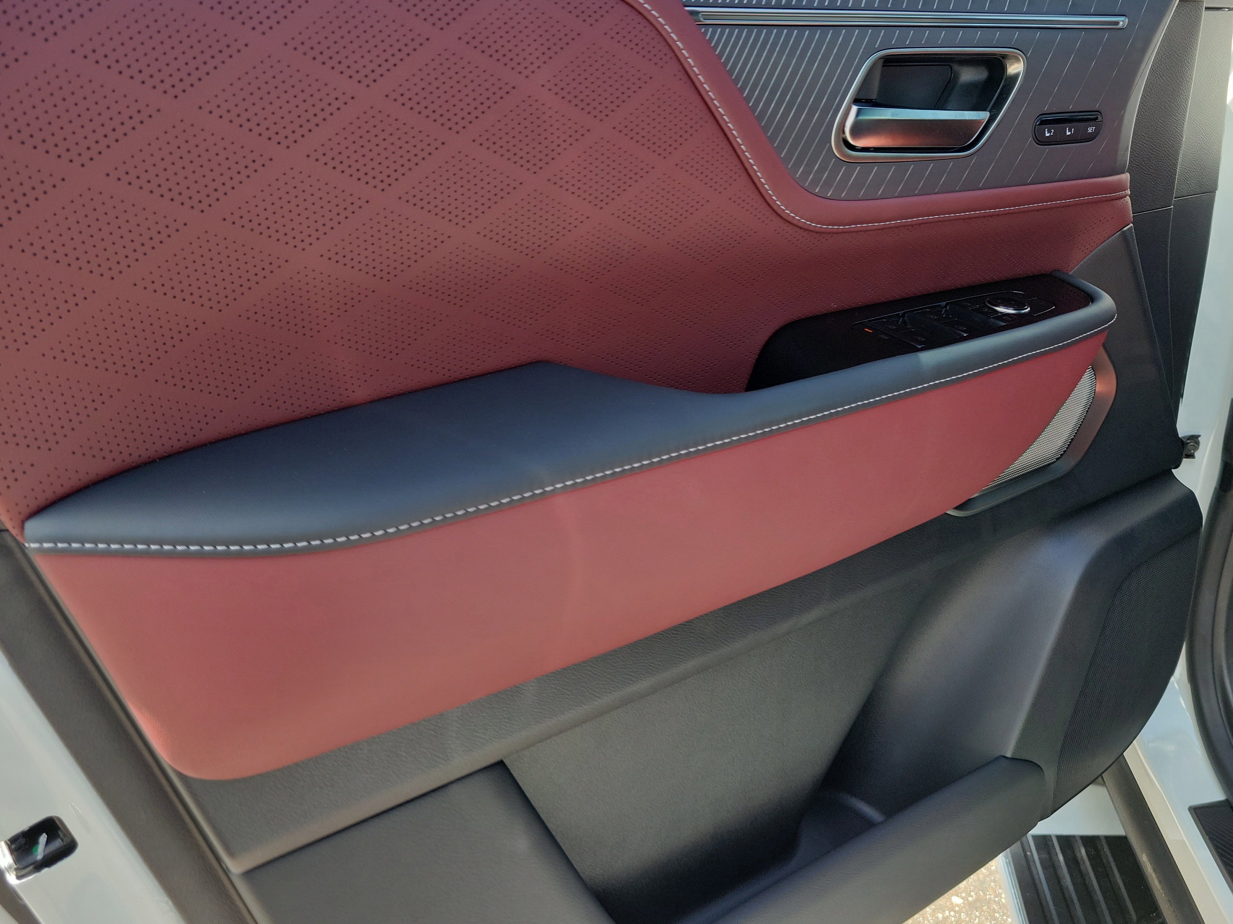 New 2026 INFINITI QX80 Autograph image 16