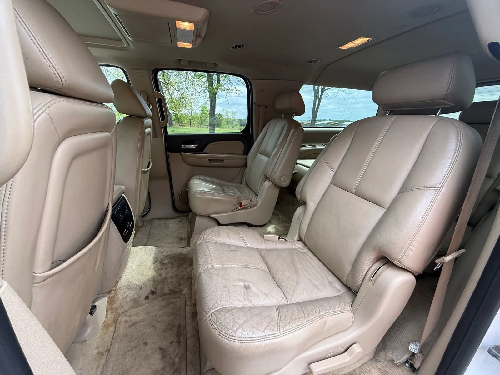 Used 2008 GMC Yukon XL Denali AWD/4WD image 12