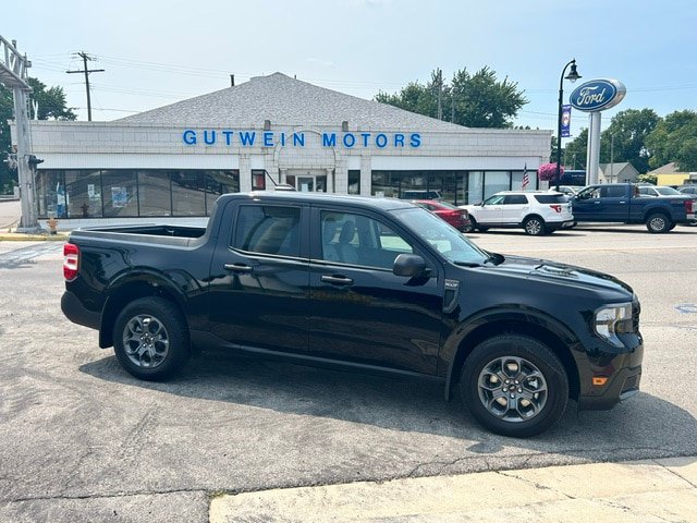 New 2026 Ford Maverick XLT FWD image 1