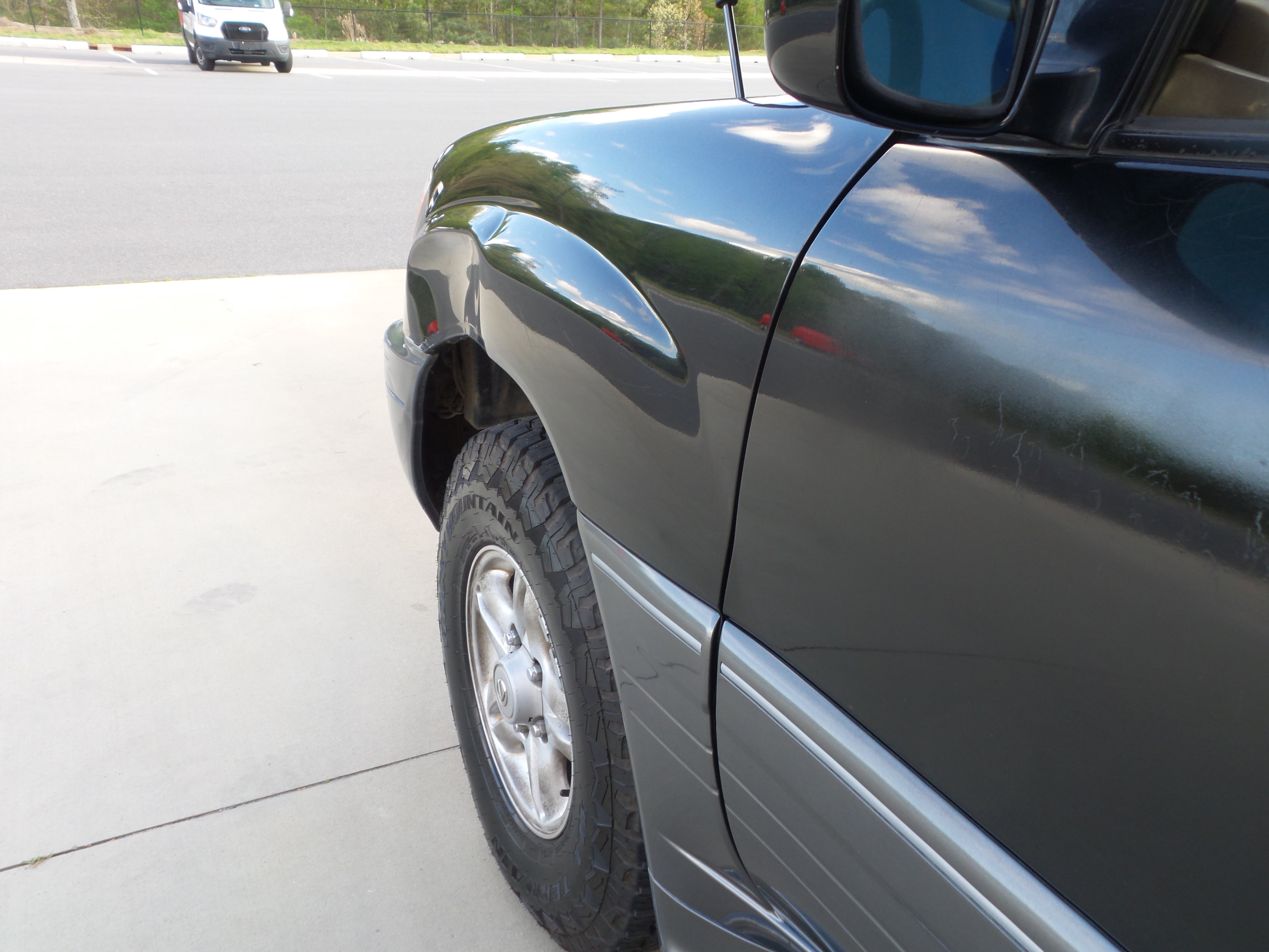 Used 1999 Lexus LX 470 4WD image 63