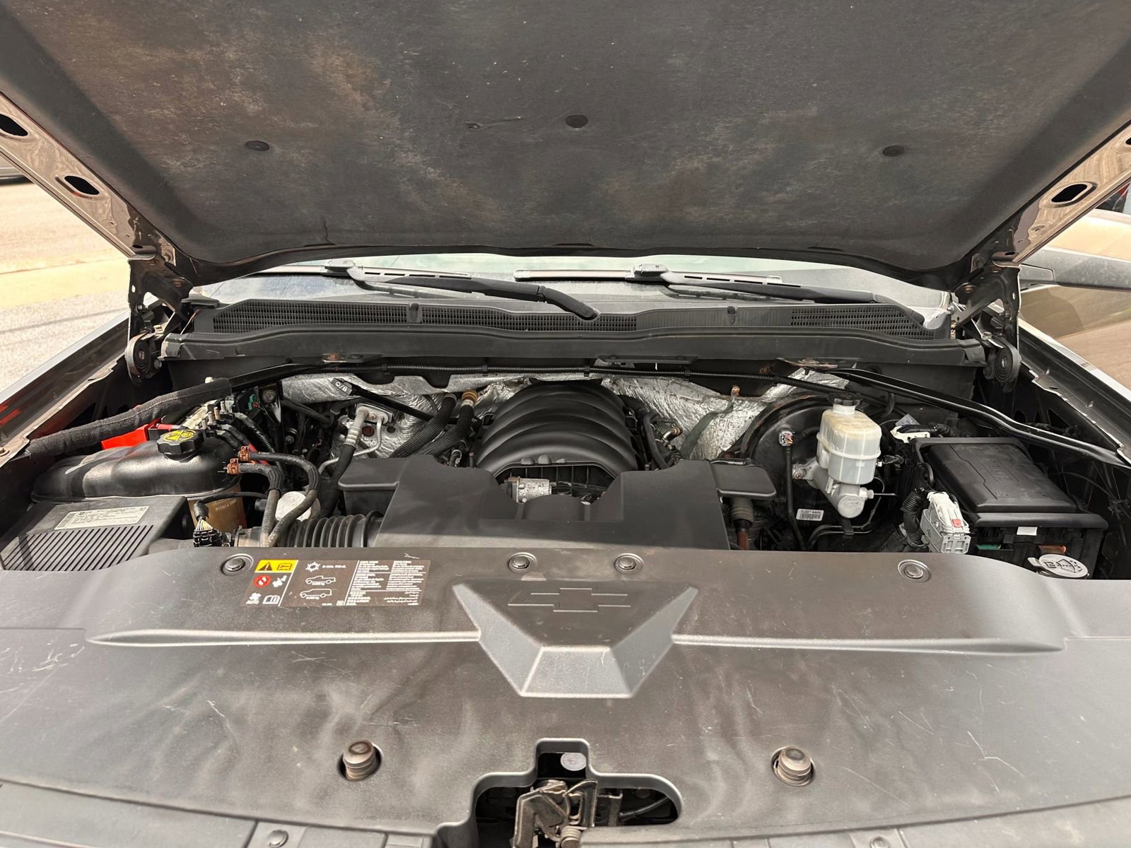 Used 2014 Chevrolet Silverado 1500 LT w/ LT Convenience Package AWD/4WD image 9