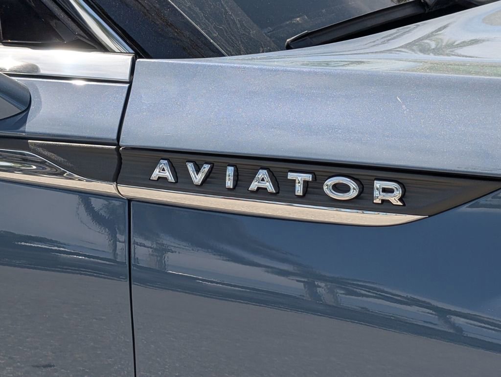 New 2026 Lincoln Aviator 2WD image 10