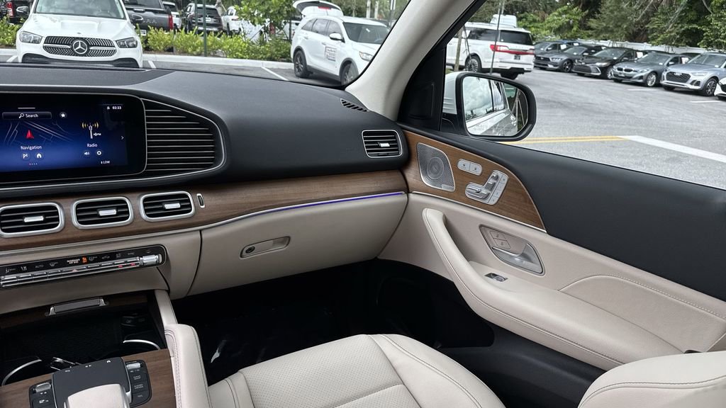 Used 2024 Mercedes-Benz GLE 450 4MATIC image 16