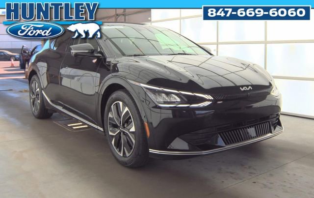 Used 2024 Kia EV6 Wind w/ Wind Technology Package AWD/4WD image 3