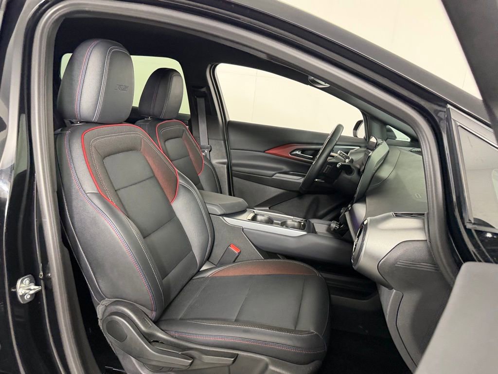 Used 2024 Chevrolet Equinox EV RS image 29