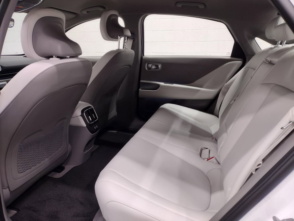 Certified 2025 Hyundai Ioniq 6 SEL image 22