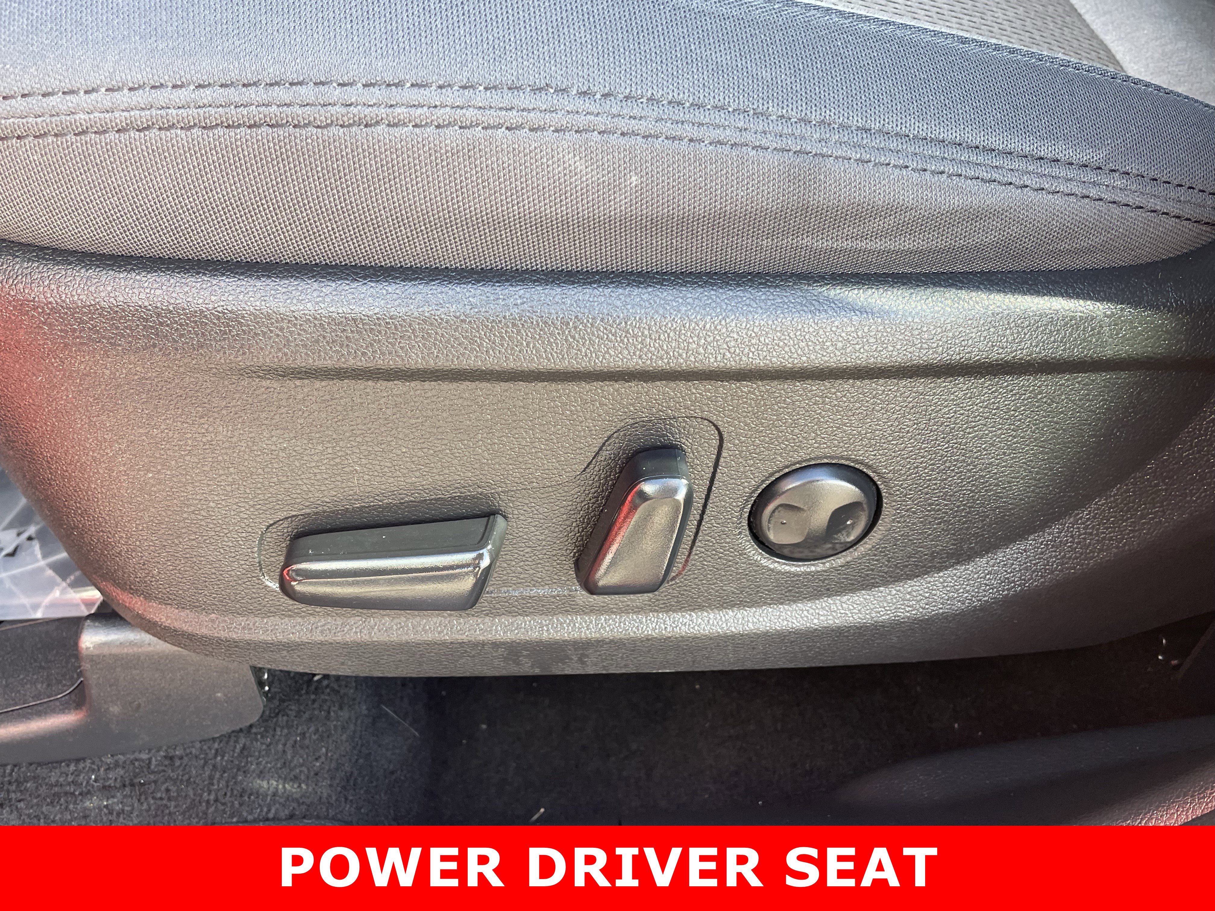 Used 2022 Hyundai Santa Fe SEL w/ Convenience Package image 15