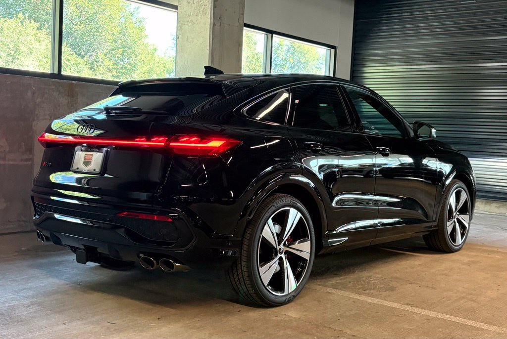New 2026 Audi SQ5 Prestige AWD/4WD image 8
