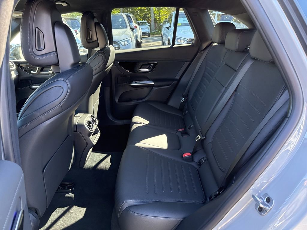 New 2026 Mercedes-Benz GLC 300 4MATIC image 17