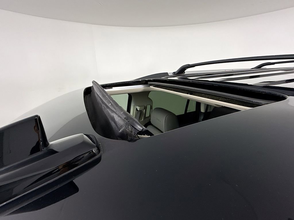 Used 2015 GMC Yukon Denali w/ Premium Package image 14