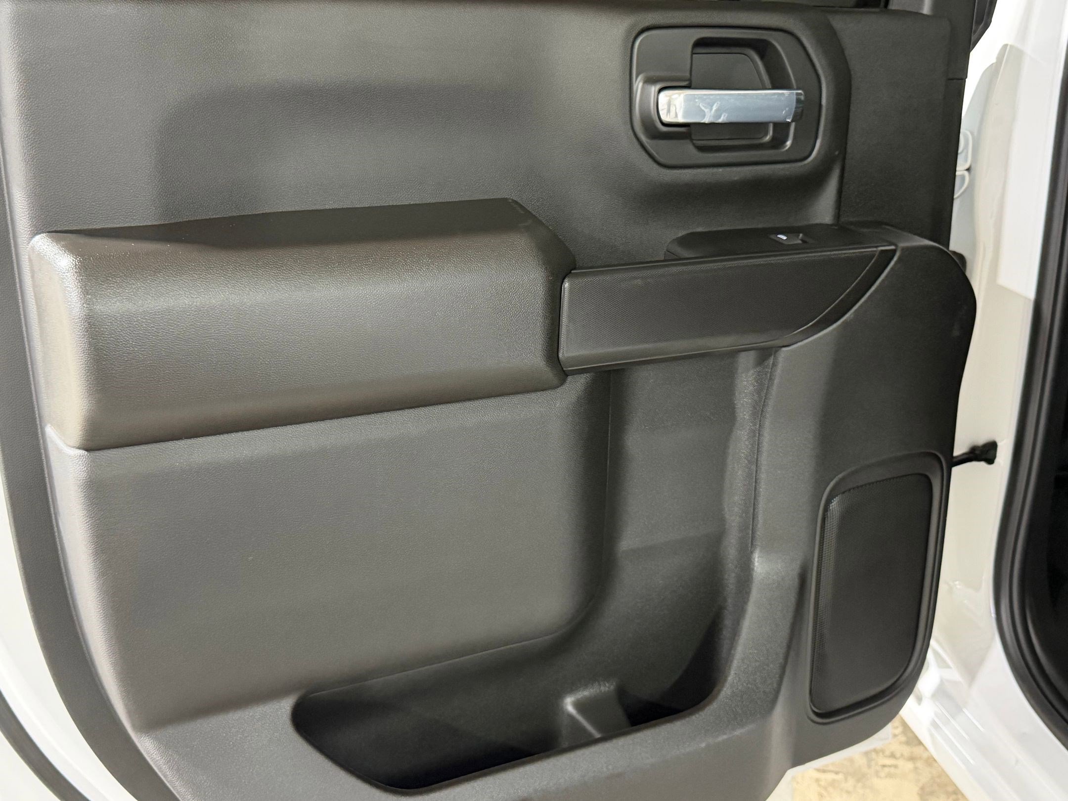 Used 2025 Chevrolet Silverado 2500 Custom w/ Custom Value Package AWD/4WD image 30