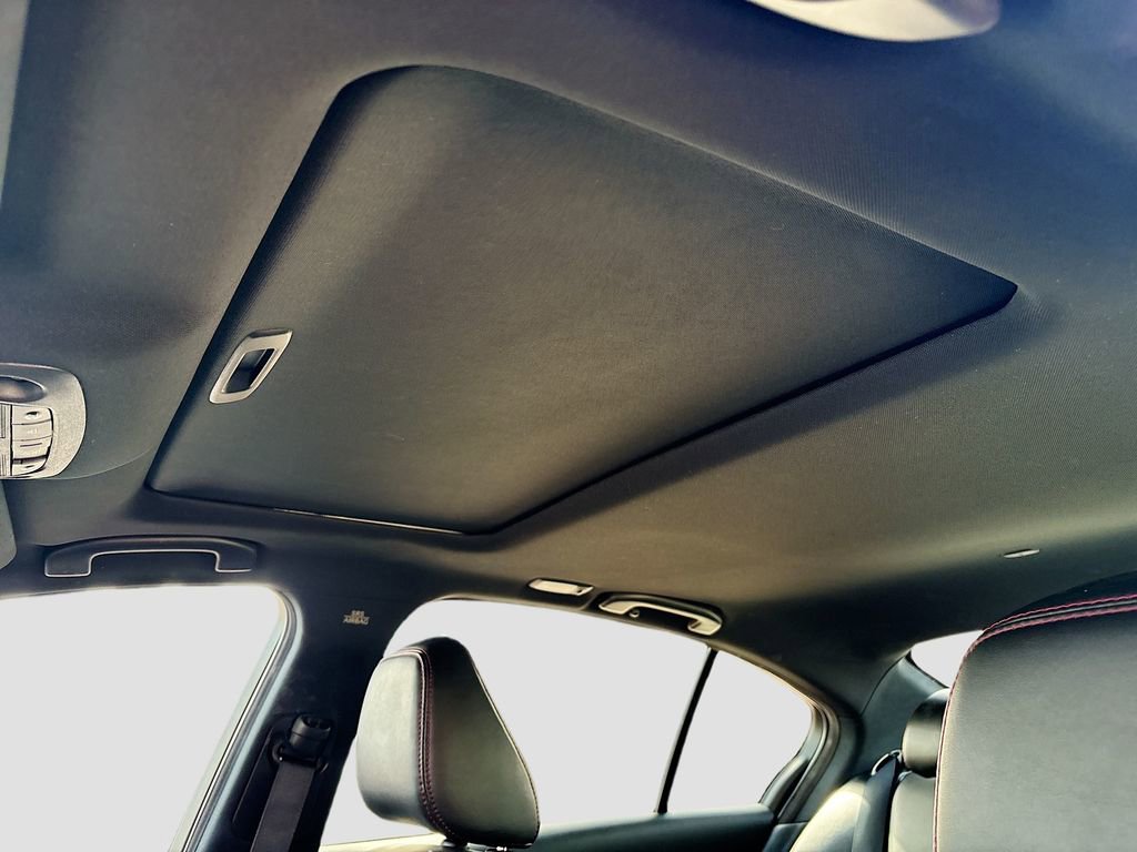 Used 2022 INFINITI Q50 Red Sport 400 w/ Carbon Fiber Package image 23