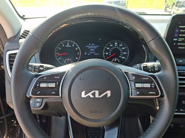 Used 2023 Kia Seltos S w/ Navigation Package image 19