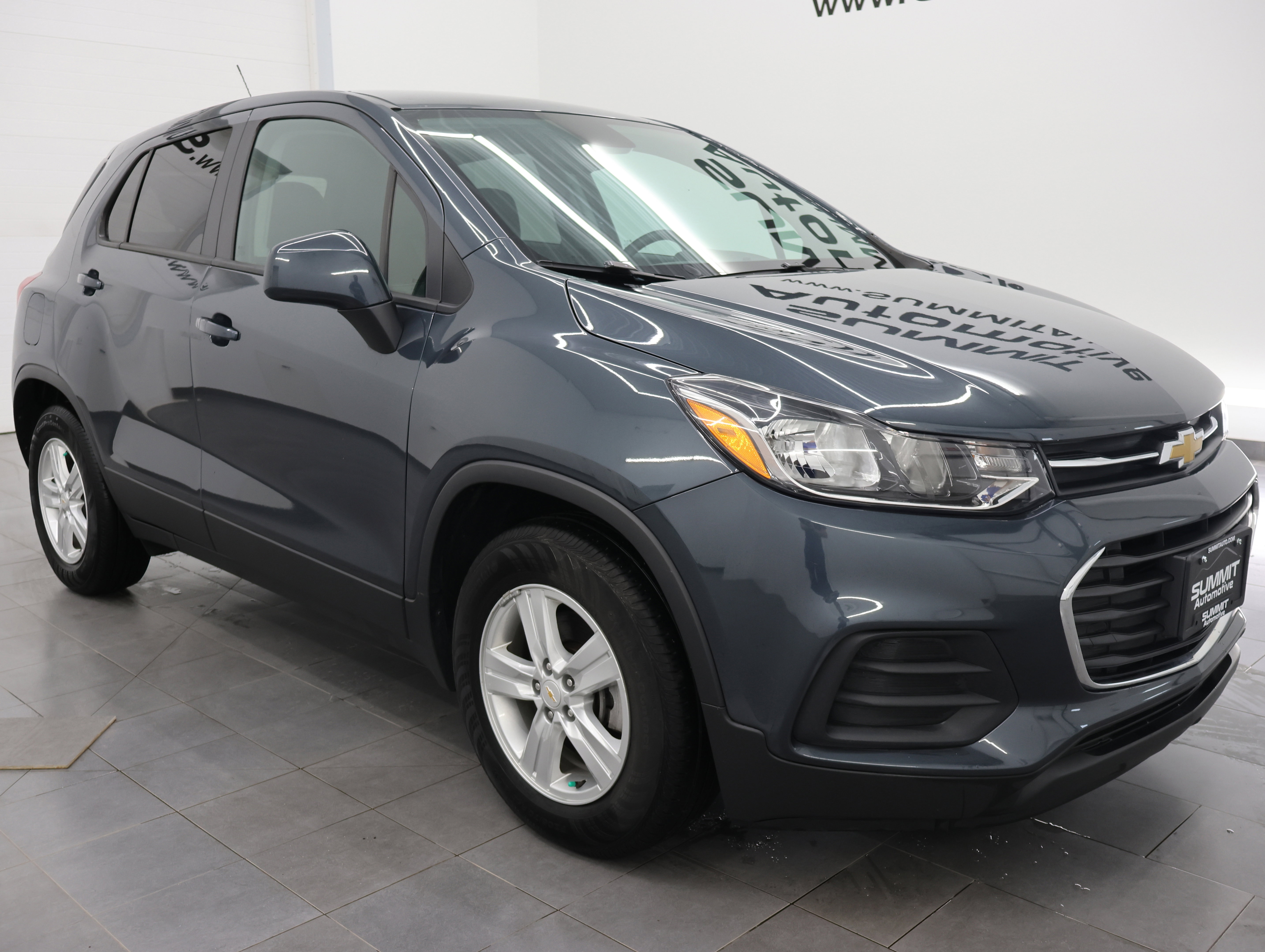 Used 2021 Chevrolet Trax LS w/ Tint and Cruise Package FWD image 2