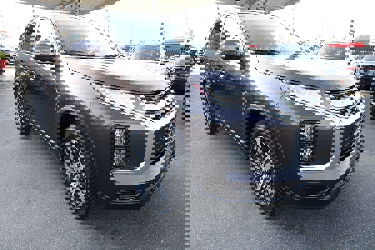 Used 2020 Mitsubishi Outlander Sport ES image 32