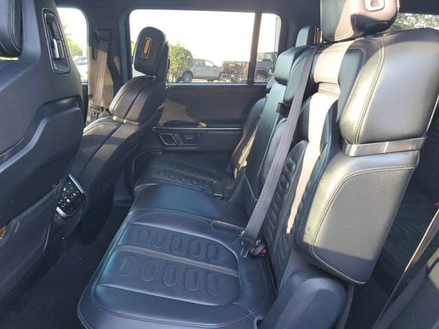 Used 2022 Rivian R1S Launch Edition image 10