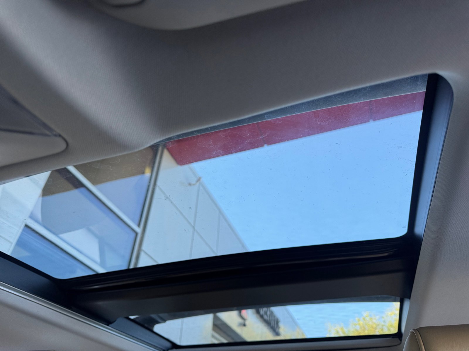 Certified 2021 Toyota RAV4 Limited image 31