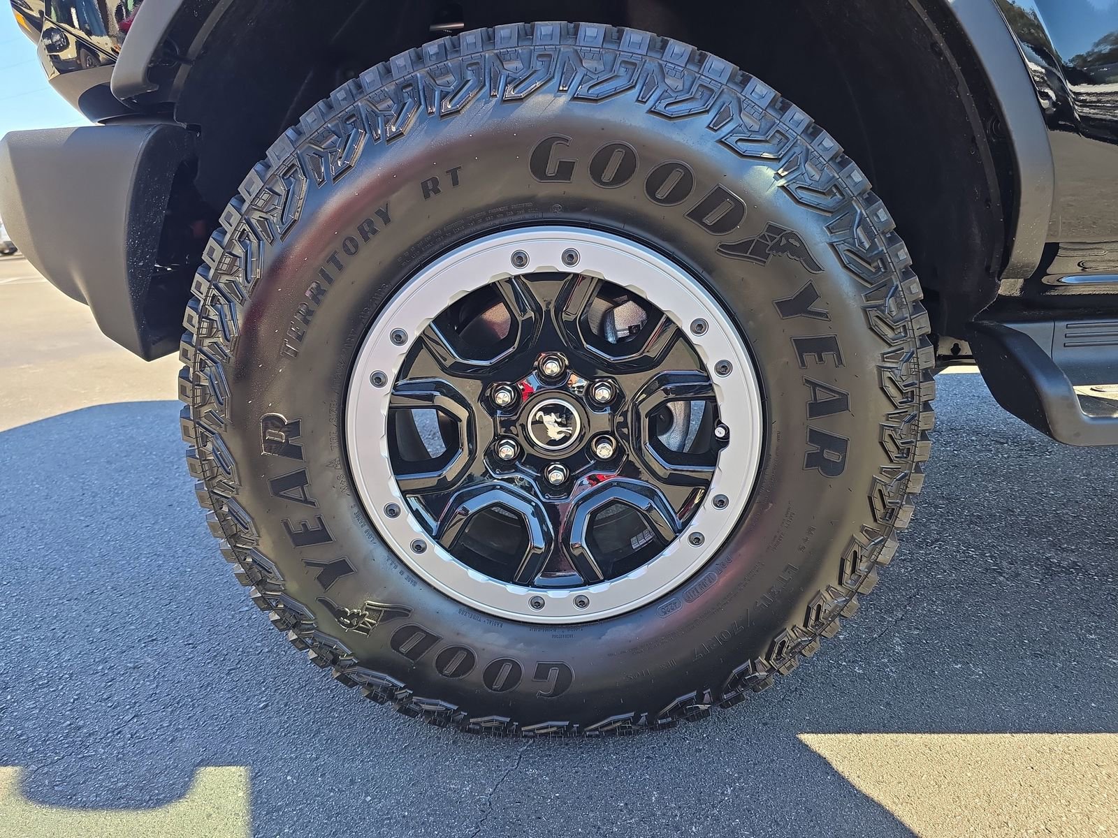 New 2025 Ford Bronco Outer Banks w/ Sasquatch Package image 26