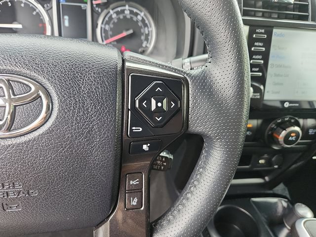 Used 2024 Toyota 4Runner TRD Off-Road AWD/4WD image 17