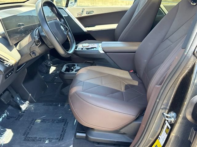 Certified 2023 BMW iX M60 w/ Executive Package AWD/4WD image 22