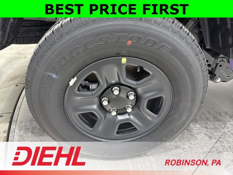 New 2026 Jeep Gladiator Sport image 8