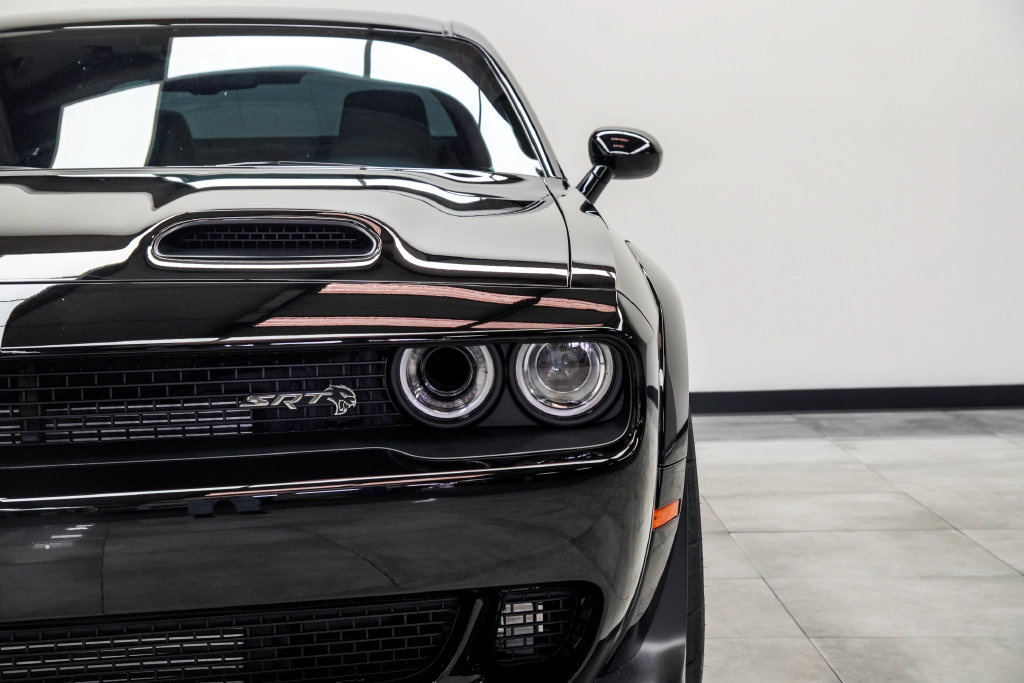 Used 2021 Dodge Challenger SRT Super Stock RWD image 6