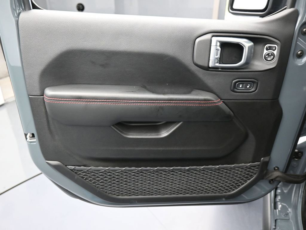 Used 2026 Jeep Wrangler Unlimited Rubicon w/ Xtreme 35 Tire Package image 13