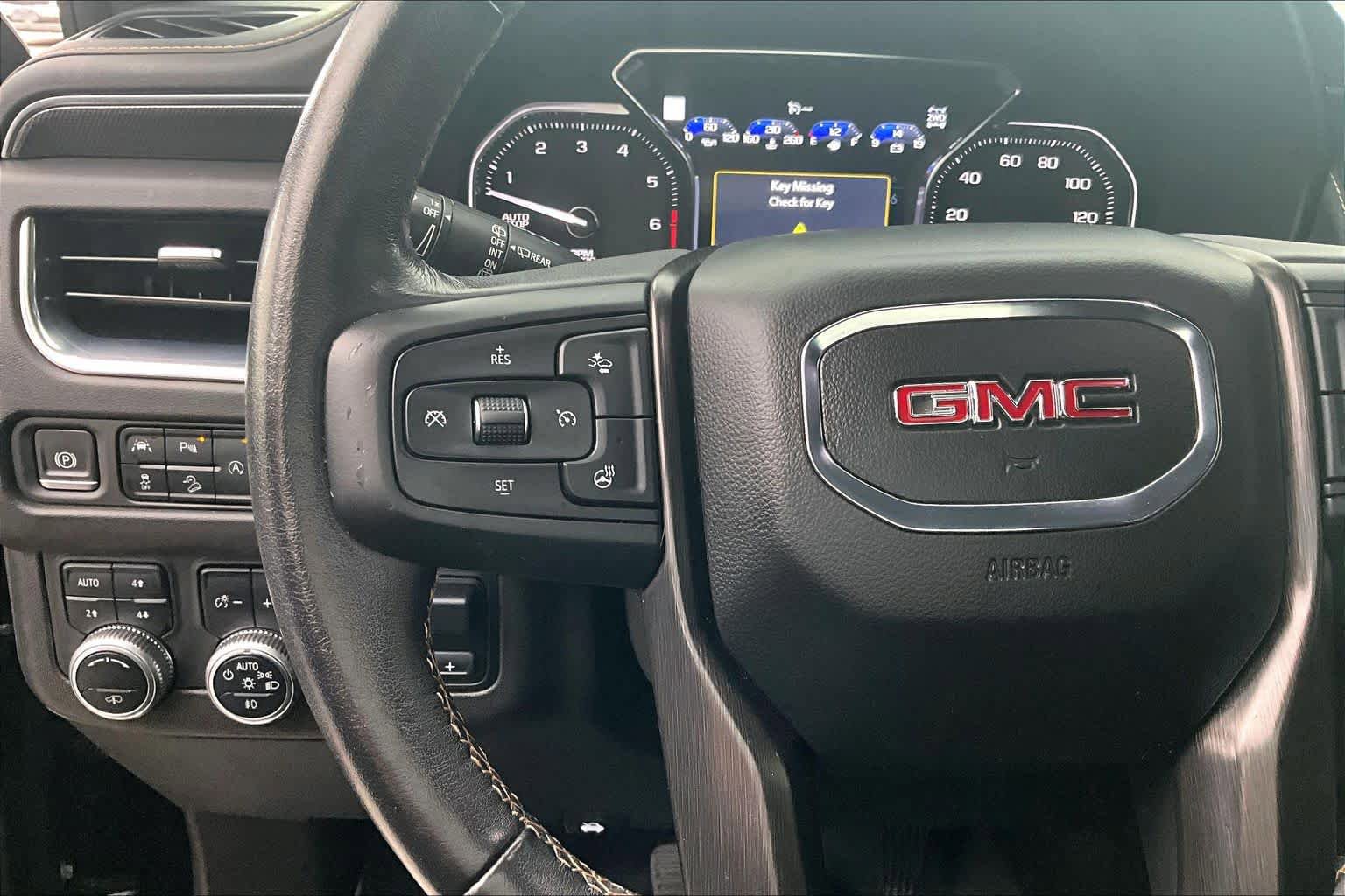 Used 2021 GMC Yukon AT4 w/ AT4 Premium Plus Package AWD/4WD image 24