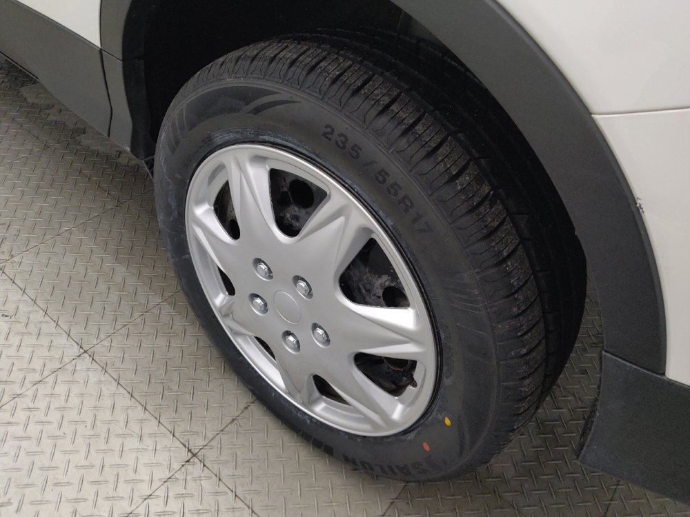 Used 2019 Ford Escape S FWD image 31