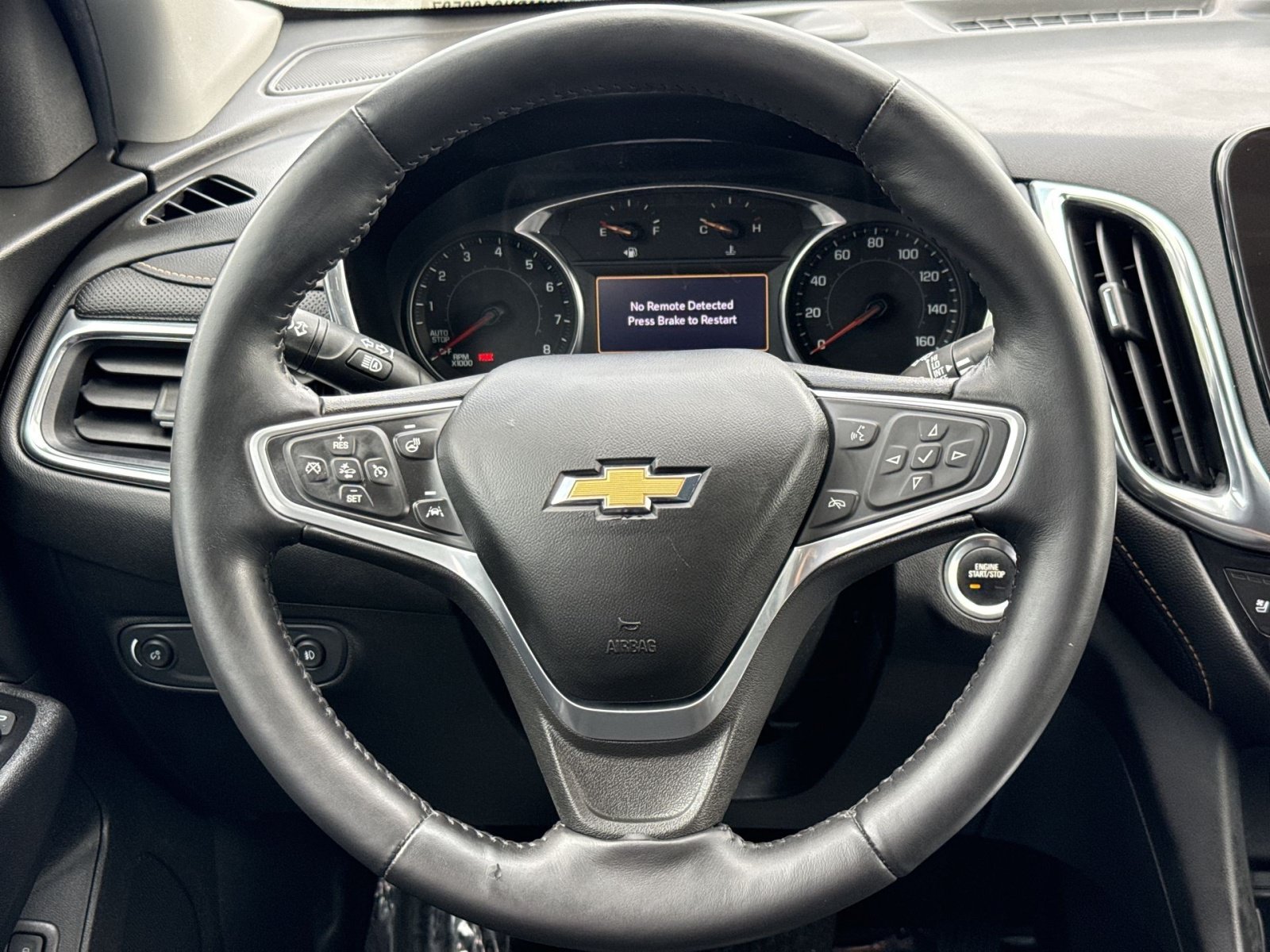Used 2022 Chevrolet Equinox Premier FWD image 17