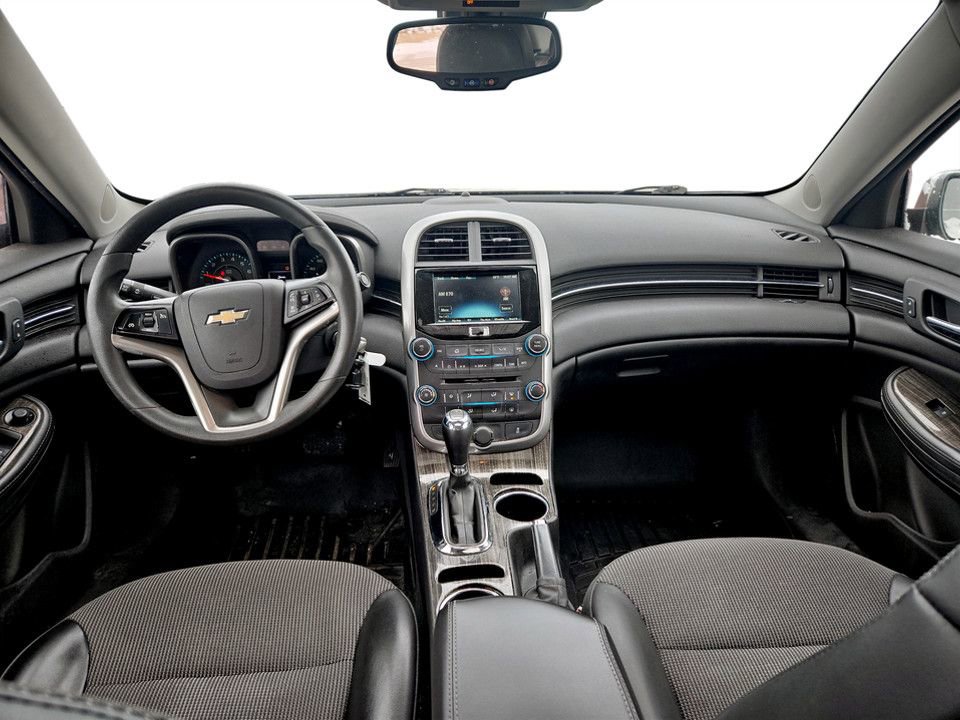 Used 2015 Chevrolet Malibu LT w/ Power Convenience Package image 13